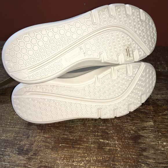 NWT Spenco Womens 6 Paddock Chelsea Ankle Boot Grey Camo Bootie Comfort - Picture 9 of 9